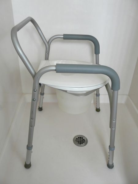 Cost of Commode Installation in Layton